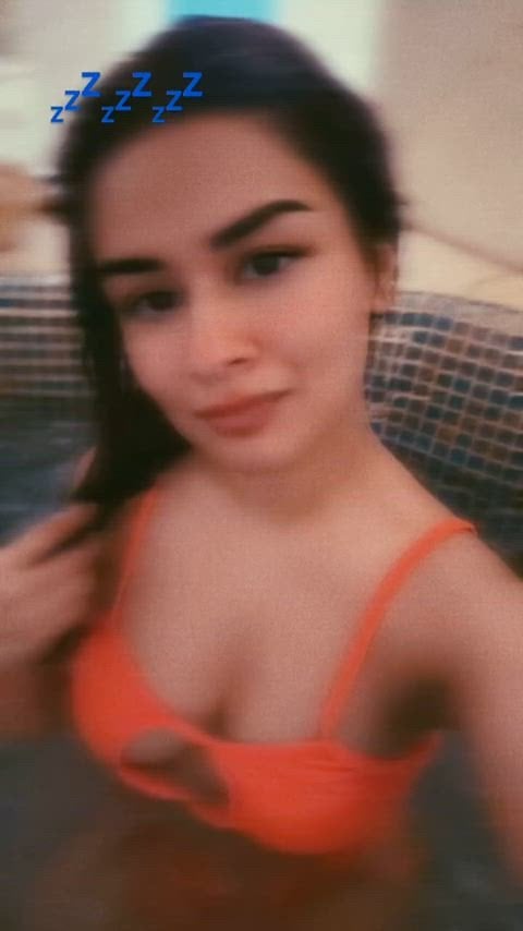 Avneet Kaur’s Hot Nude Scene That Will Leave You Breathless