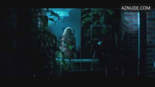 Adele Exarchopoulos stars in a nude scene in Beating Hearts (2024)