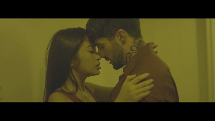 Aiko Garcia’s steamy nude scene in “Kolektor” 2025