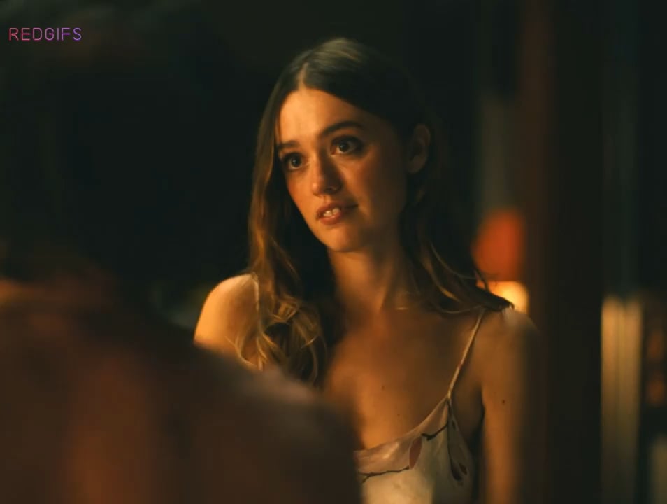 Aimee Lou Wood’s Steamy Nude Scene in the Latest Drama