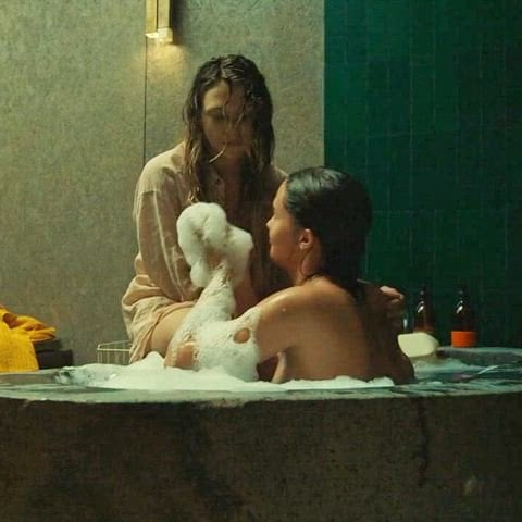 Alicia Vikander’s Sexy Ass Revealed in Bathtub Scene from The Assessment (2024)