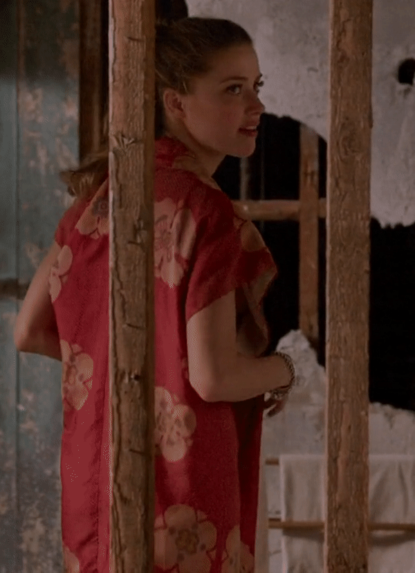 Amber Heard’s Hot and Sexy Butt Revealed in Stunning Clips