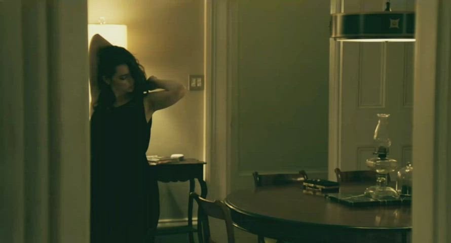 Ana de Armas Uncovers Steamy Moments in Hot Naked Transformations