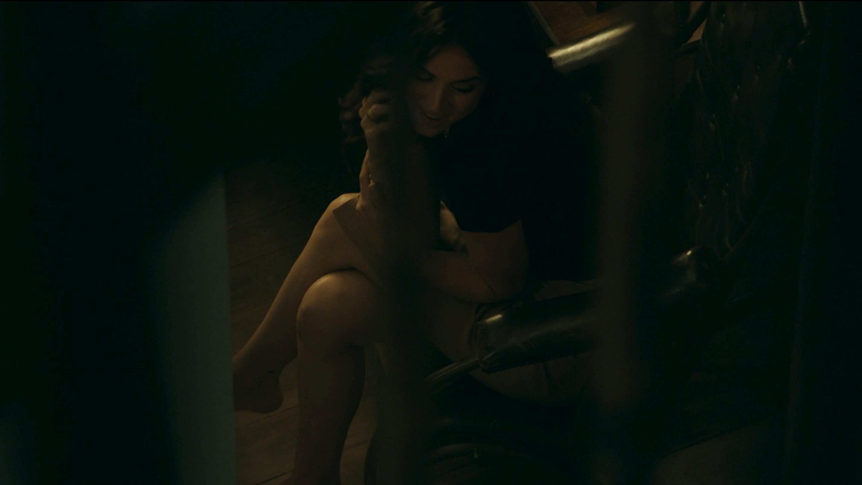 Ana de Armas sizzles in a steamy nude scene.