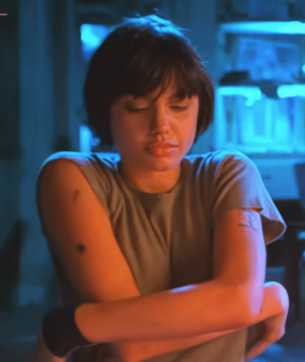 Angelina Jolie’s steamy nude scene in Foxfire