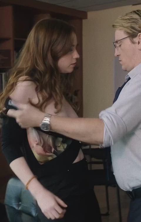 Carolina Jurczak in a nude scene from Marseille (2016, s1e4)