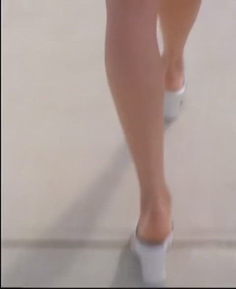 Catherine Bell’s Hot Ass Steals the Spotlight in This Sexy Clip