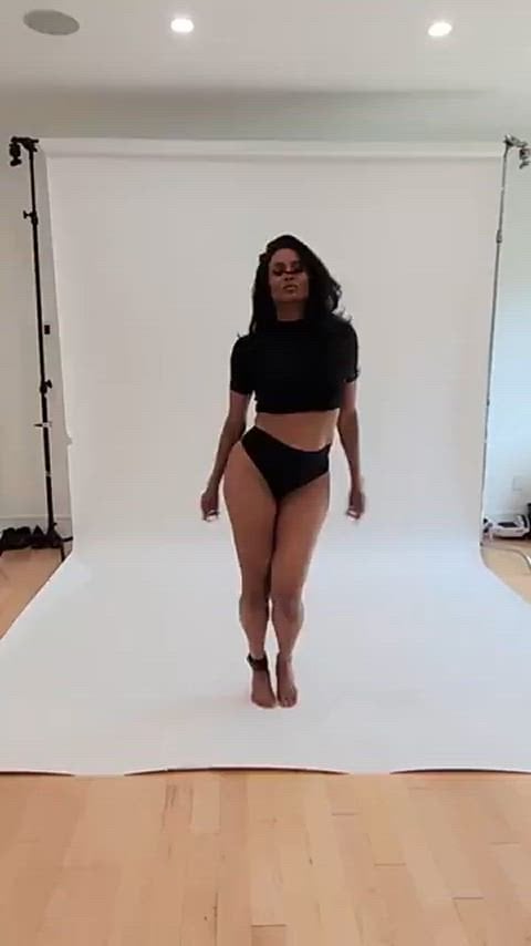 Ciara’s Hot Ass Steals the Spotlight in this Sexy Clip