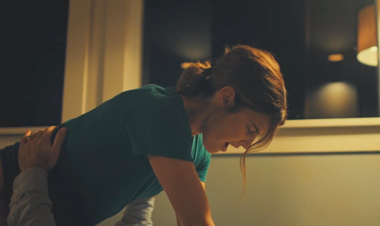 Cobie Smulders Looks Hot and Sexy in Stunning Outfits