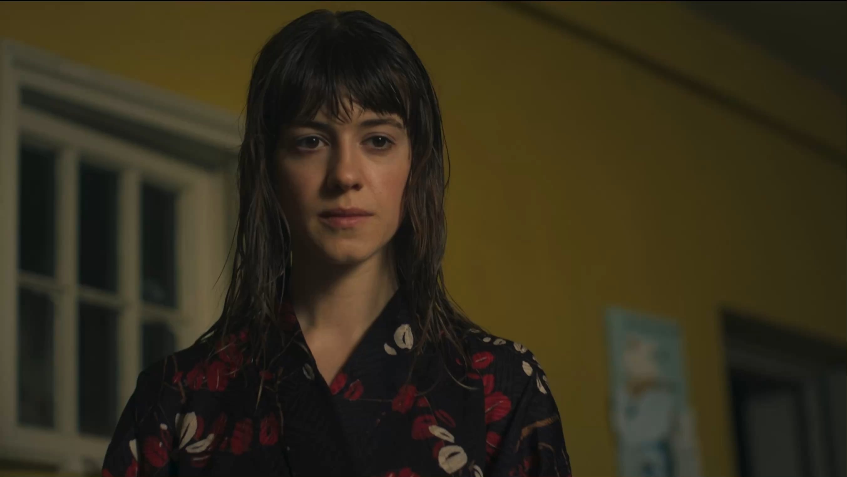 Daisy Edgar-Jones in a steamy nude scene that you won’t want to miss.