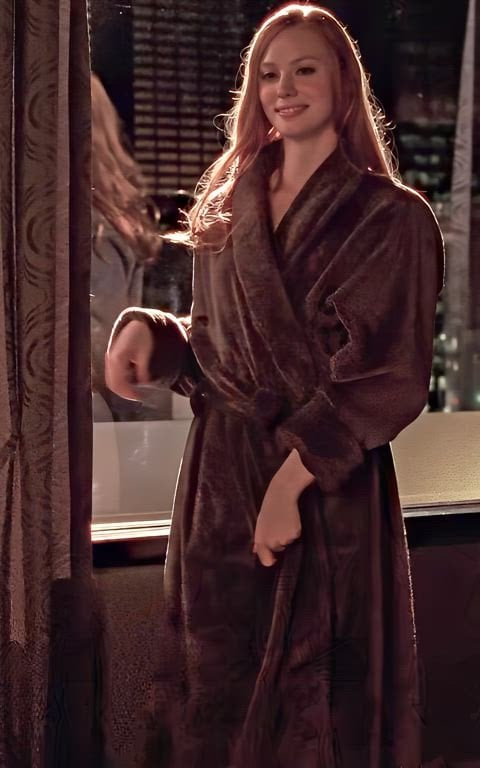 Deborah Ann Woll’s Nude Scene in True Blood Season 2 Episode 7 Enhanced