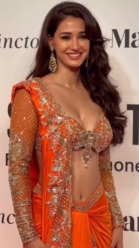 Disha Patani sizzles in this hot nude scene