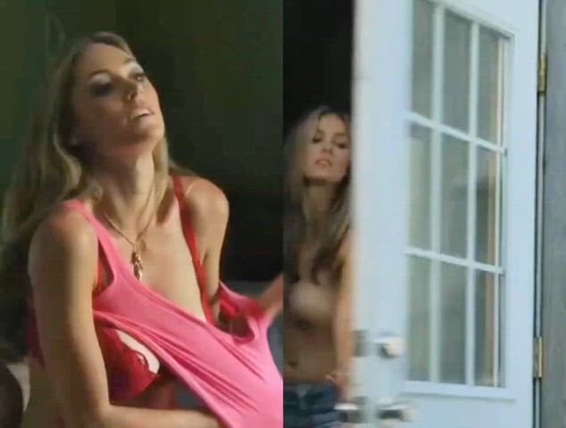 Elizabeth Masucci Gets Hot and Steamy in a Bold Nude Comparison Video