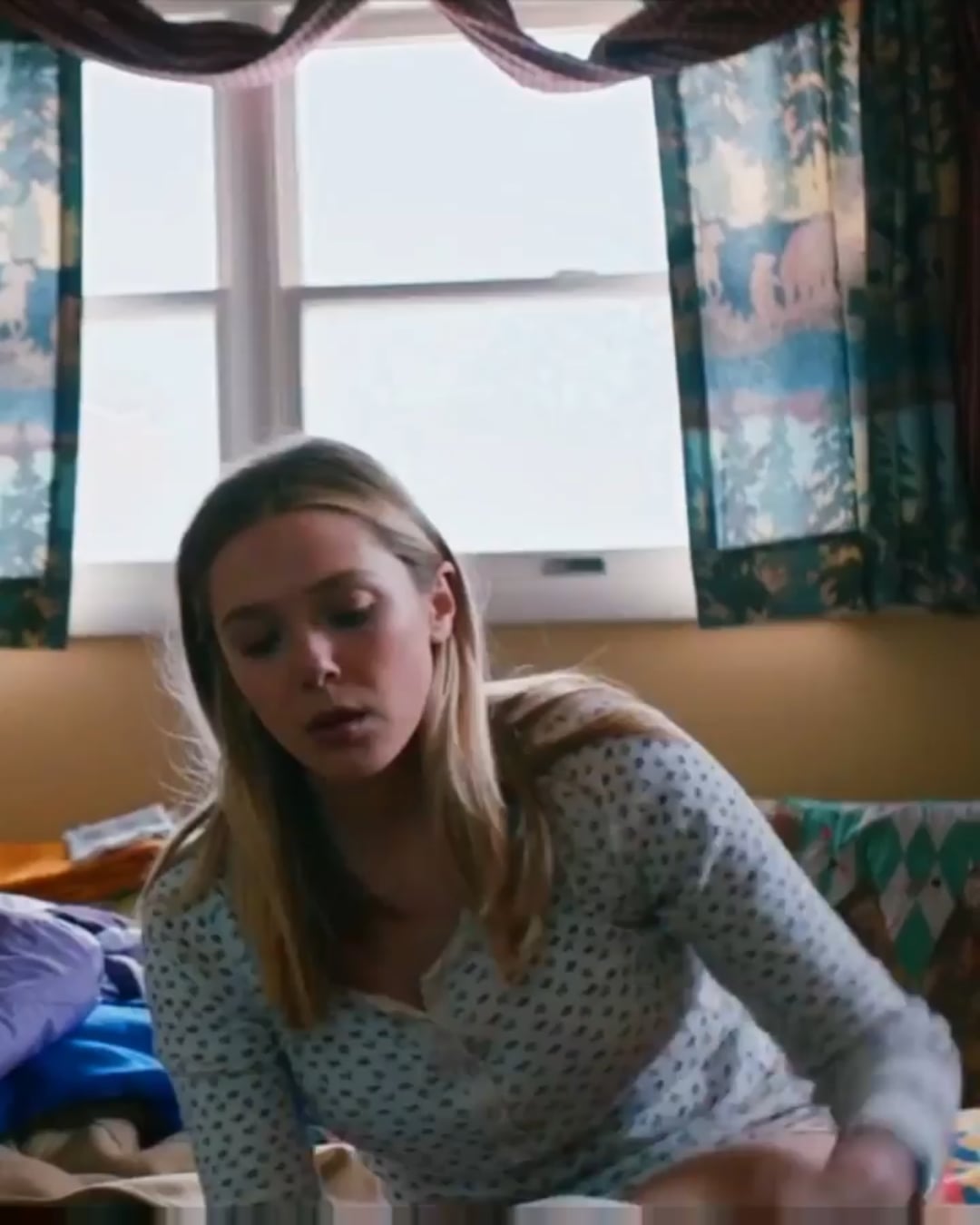 Elizabeth Olsen’s Sexy Moment That Will Make You Focus on Her Stunning Ass