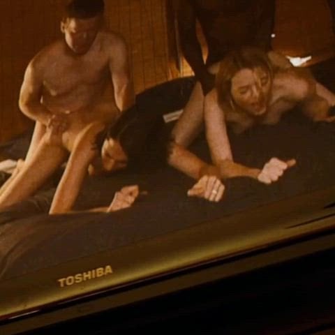 Emma Stone and Margaret Qualley Exude Hotness in Steamy Scene