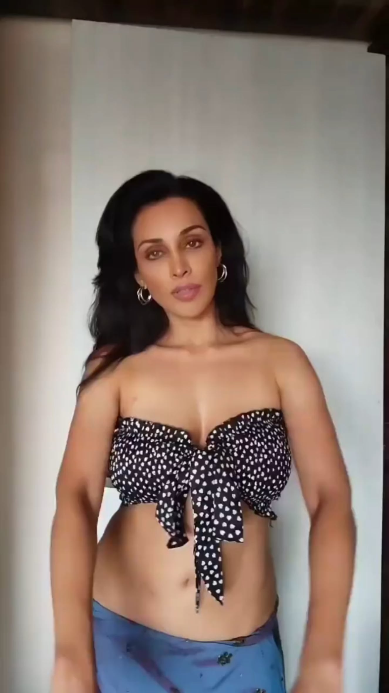 Flora Saini Shows Off Her Hot and Sexy Looks