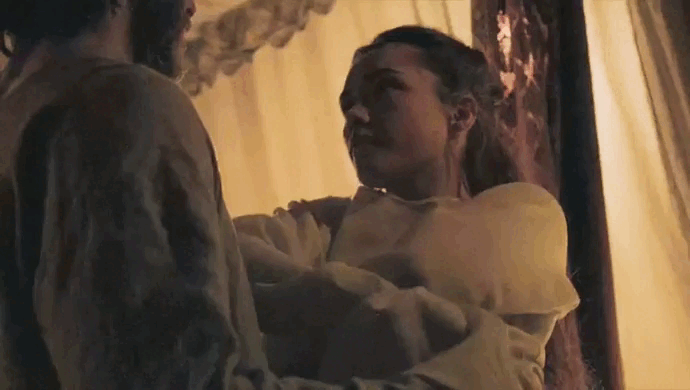 Florence Pugh’s nude scene in Outlaw King (2018)