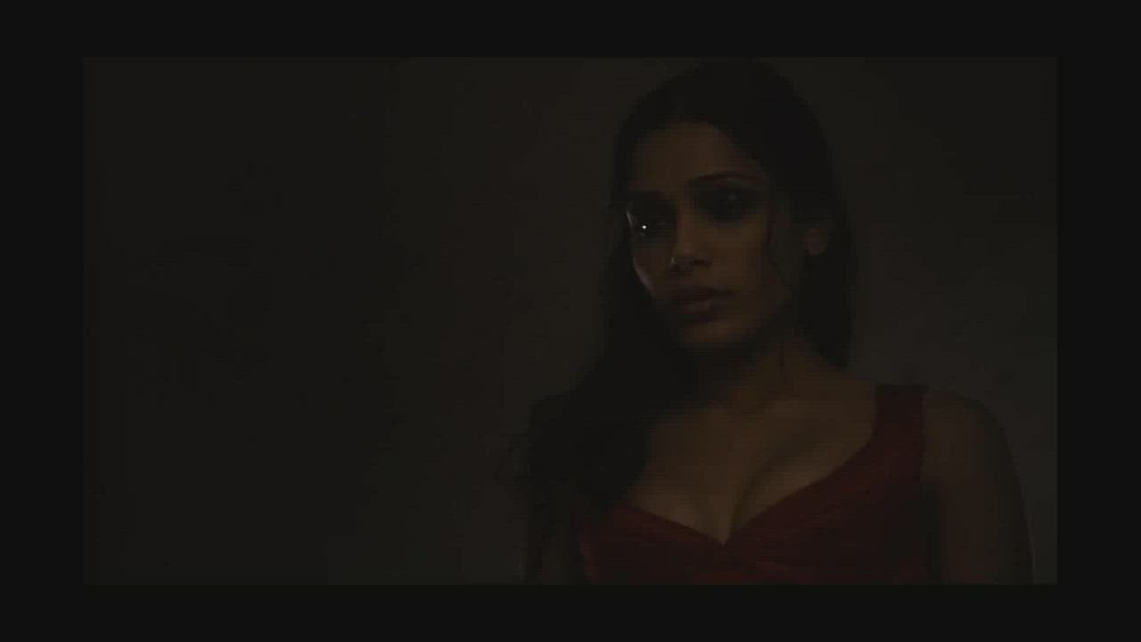 Freida Pinto’s hot sex scene with ‘Superman’ Henry Cavill in Immortals (2011)