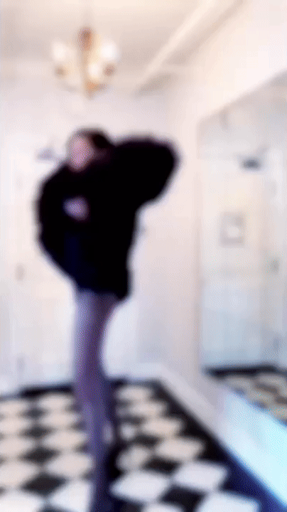 Gal Gadot’s Hot & Sexy Butt Steals the Show