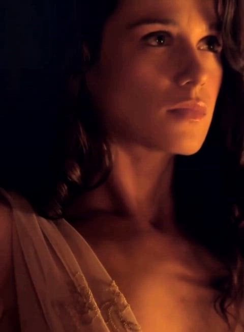 Gwendoline Taylor from The Spartacus Nude Pussy Reveal Video