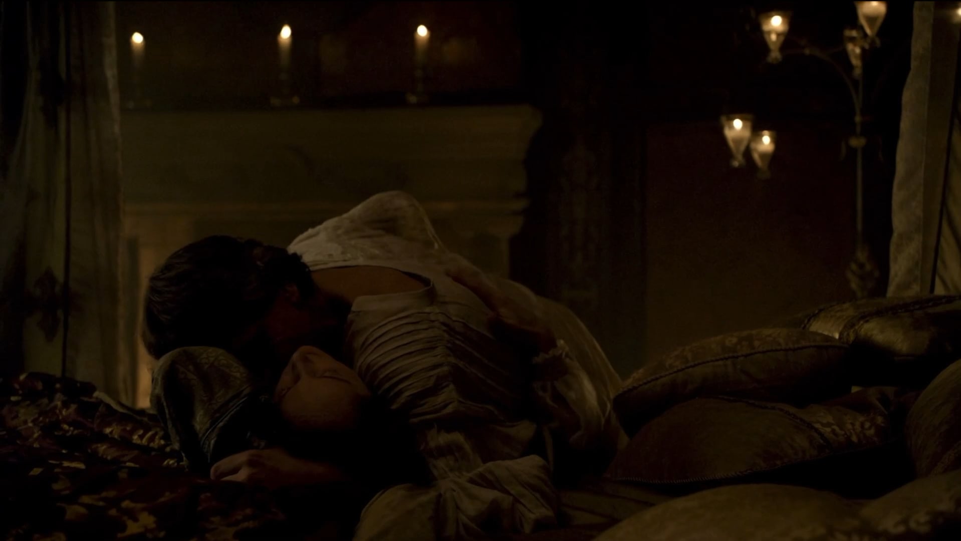 Holliday Grainger in a steamy nude scene that’ll leave you breathless