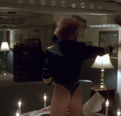 Hot and Sexy Erika Eleniak in Under Siege