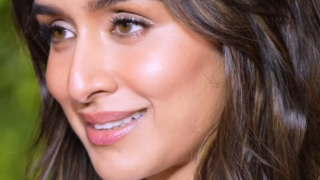 Hot and Sexy Shraddha Kapoor Shows Off Her Stunning Looks