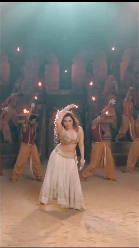 Hot and sexy scenes featuring Tamanna Bhatia in her latest movie