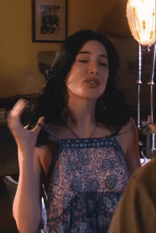 Jaime Murray’s Sultry Reveals in a Hot NSFW Clip