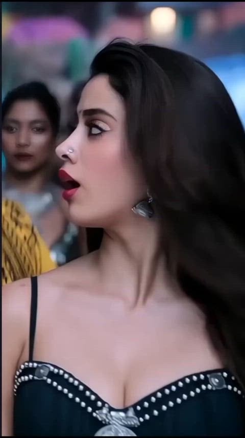 Jhanvi Kapoor’s steamy nude scene in her latest movie