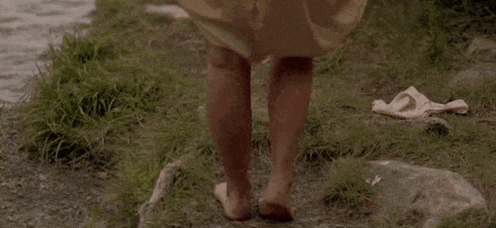 Juno Temple’s Hot Ass Steals the Spotlight in Sultry Clip