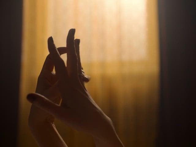 Karina Alexandrova’s nude scene in Autsors Season 1, Episode 4 (2025)