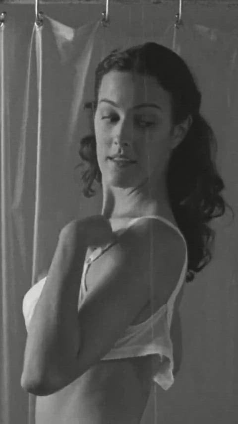 Kathryn Aagesen in a nude scene from Midnight Movie (2008) [60 FPS w/ Slow Mo]