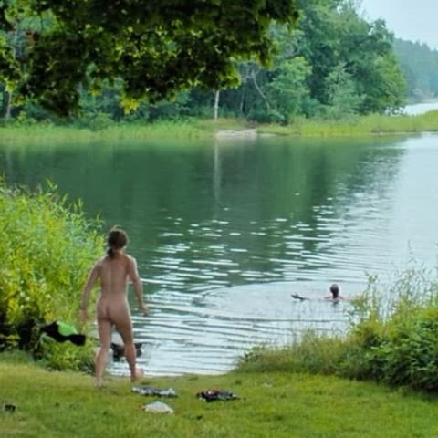 Katia Winter’s Nude Scene in Off Track 2 (2025)
