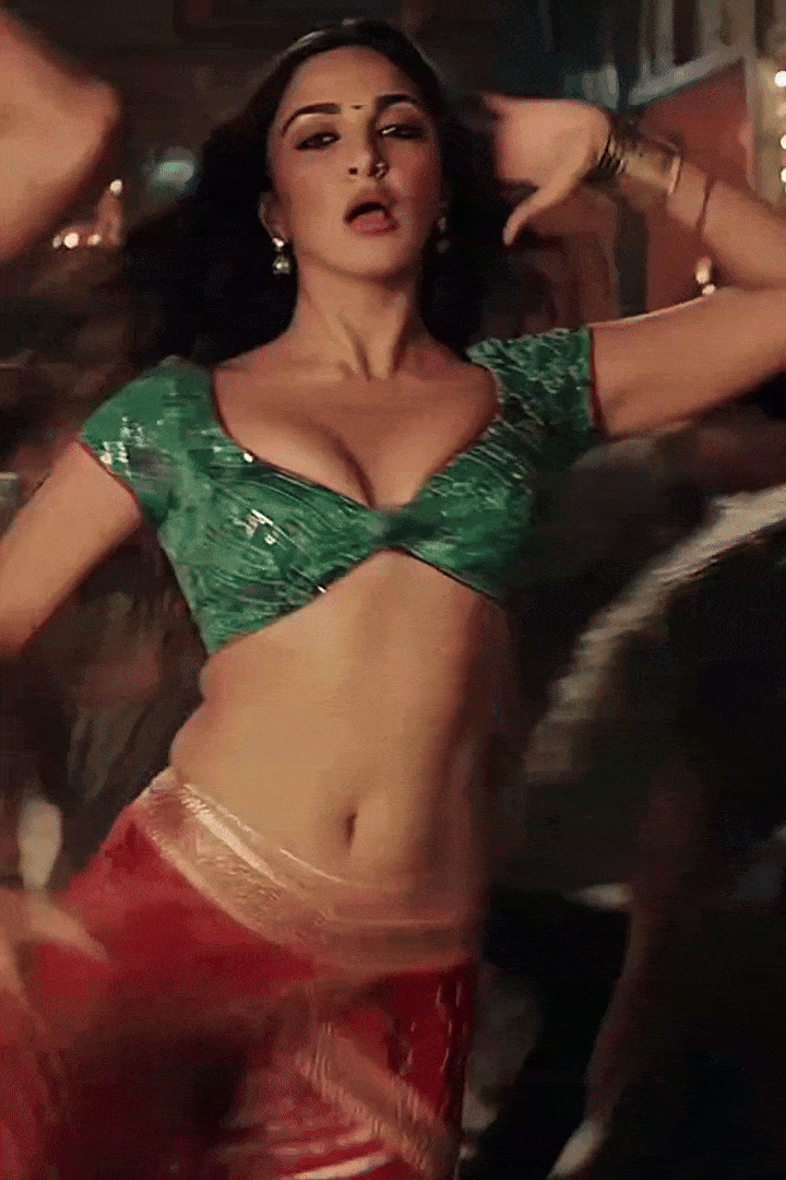 Kiara’s Scandalous Nude Scene in a Steamy Film