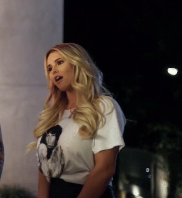 Kinsey Wolanski’s Hot and Sexy Looks