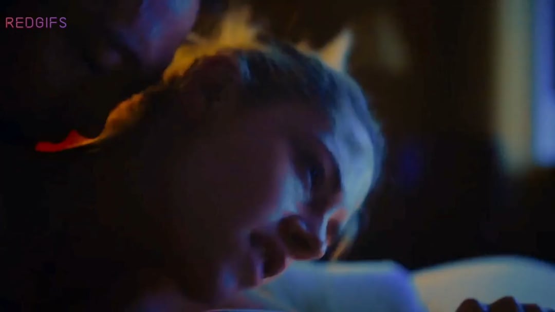 Kristen Stewart’s Steamy Nude Scene in Her Latest Movie