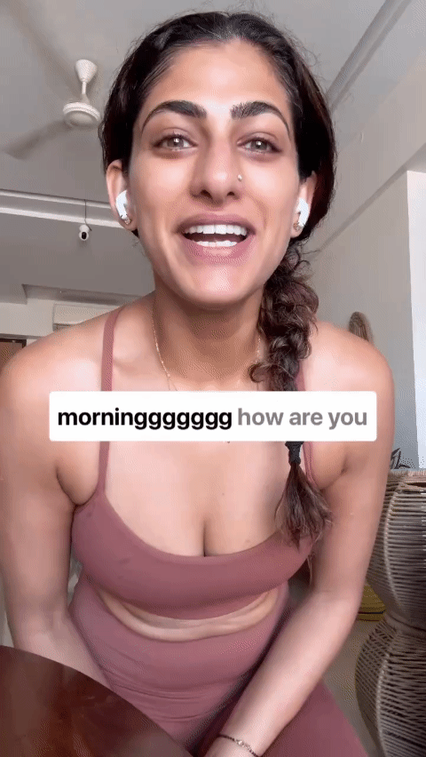 Kubbra Sait’s hot appearance in her latest video