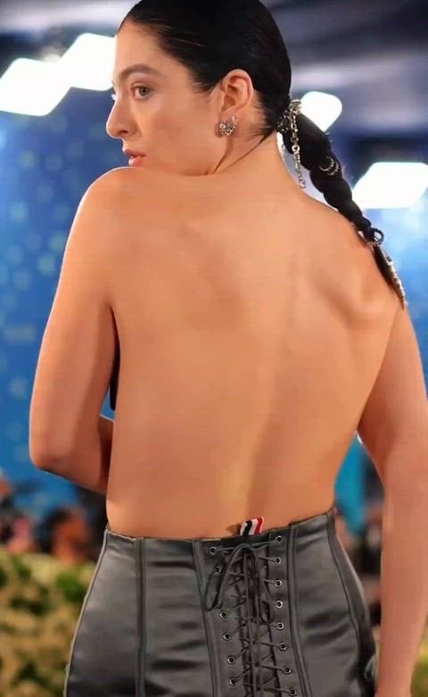 Lorde Goes Wild in a Hot and Sultry Shoot