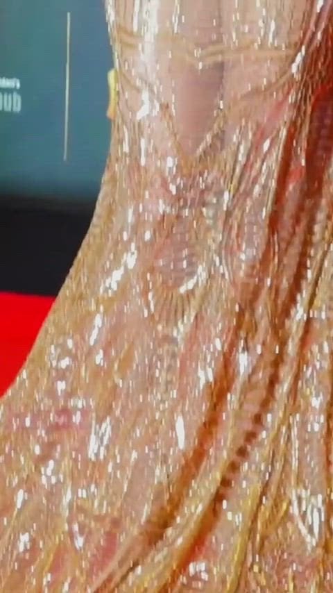 Malaika Arora Goes Wild in a Sexy Beach Photoshoot