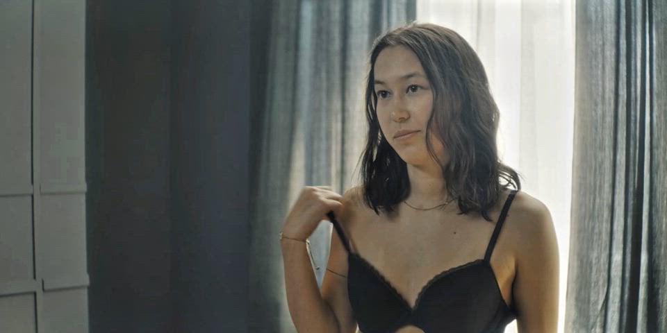 Malaya Stern Takeda’s nude scene in Parallel Me S1E08 (2025)
