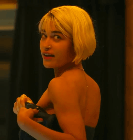 Margherita Aresti Reveals All in a Steamy Nude Transformation