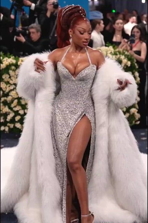 Megan Thee Stallion Goes Wild in a Sexy Poolside Reveal