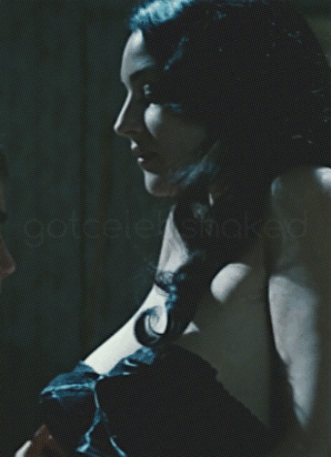 Monica Bellucci’s Steamy Transformation from Dressed to Bare all in a Sultry Showcase