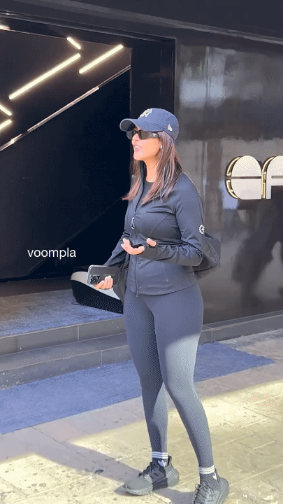 Mrunal Thakur’s Hot Moments in a Steamy Video