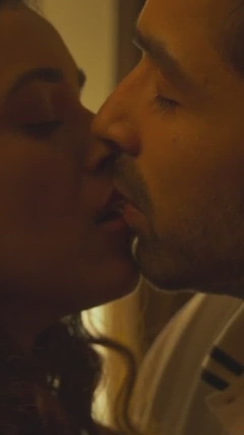 Namrata Sheth’s hot and steamy scene in “Guilty Minds”