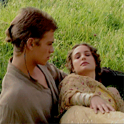 Natalie Portman in a steamy nude scene that you won’t want to miss