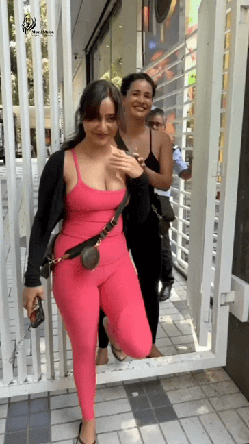 Neha Sharma’s Hot and Sexy Dance Performance