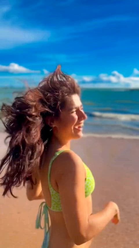 Nidhi Bhanushali’s hot appearance in her Instagram video