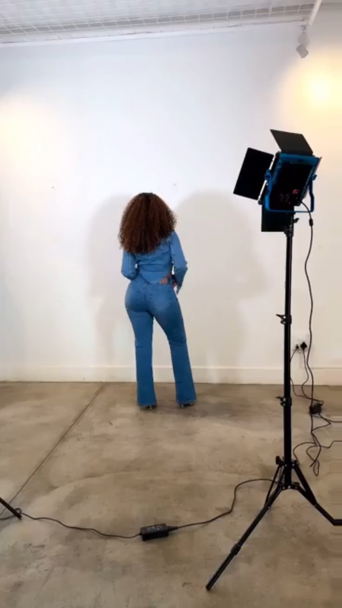 Nomzamo Mbatha Looks Hot in Stunning Outfits That Show Off Her Curves